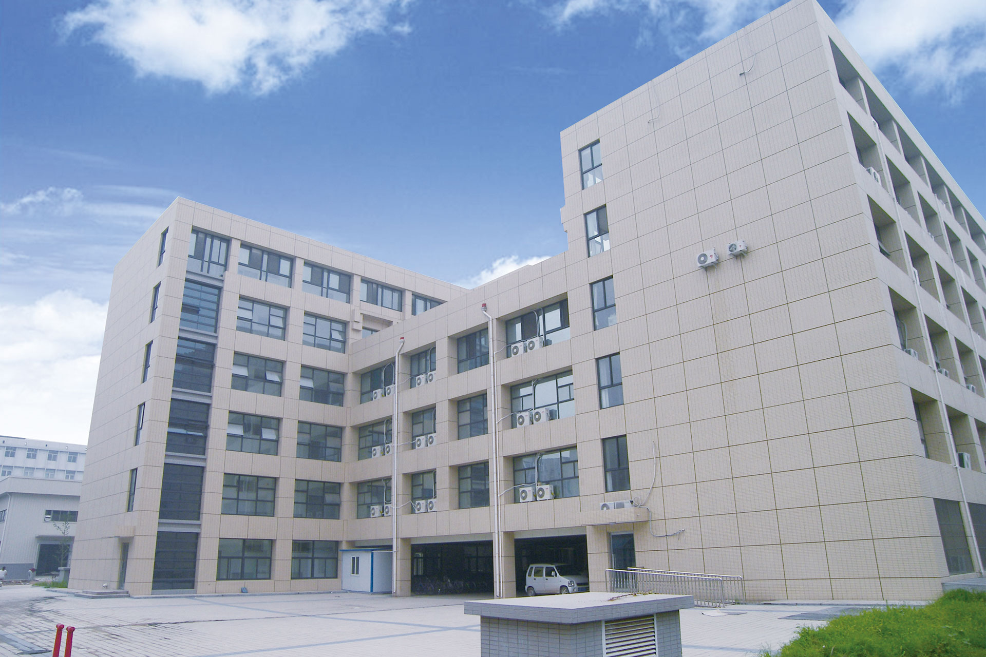 1515391125469008.jpg 1515480462823689.jpg